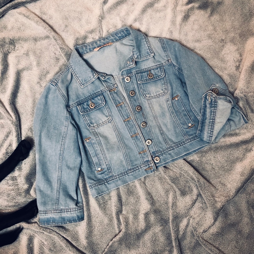 Spring Fever - Jean Jacket 🌙
